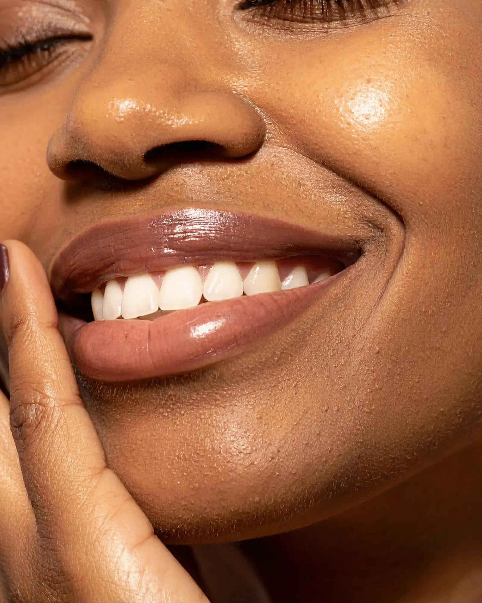 Envie d’en finir durablement avec les poils du visage ?